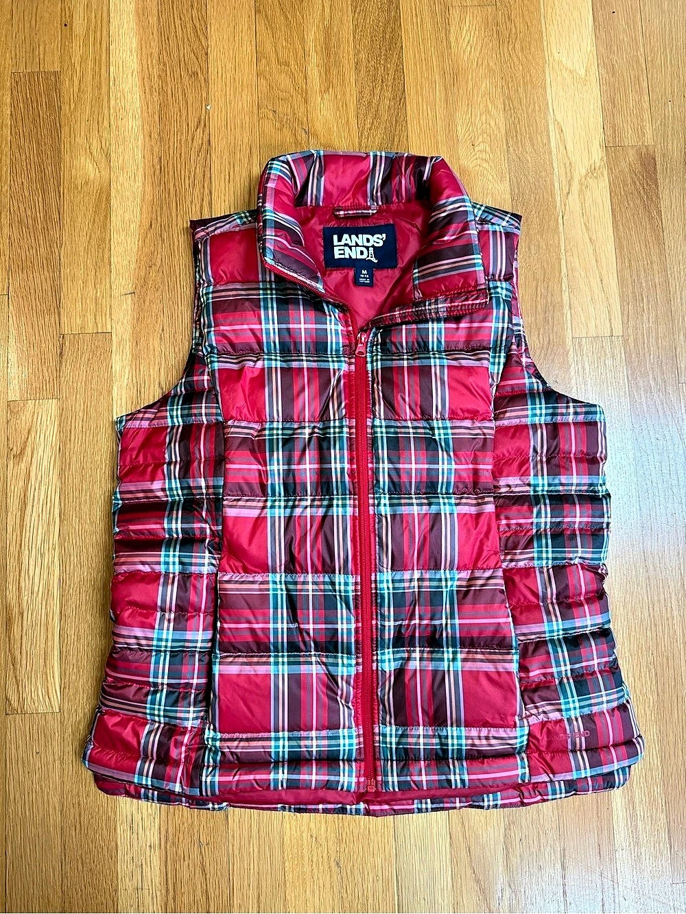 Lands' End Red Plaid Puffer Vest in Red & Blue, Medium